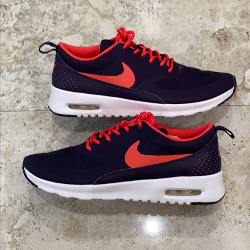 Nike Air Max Thea Purple Dynasty Size 6.5Y
